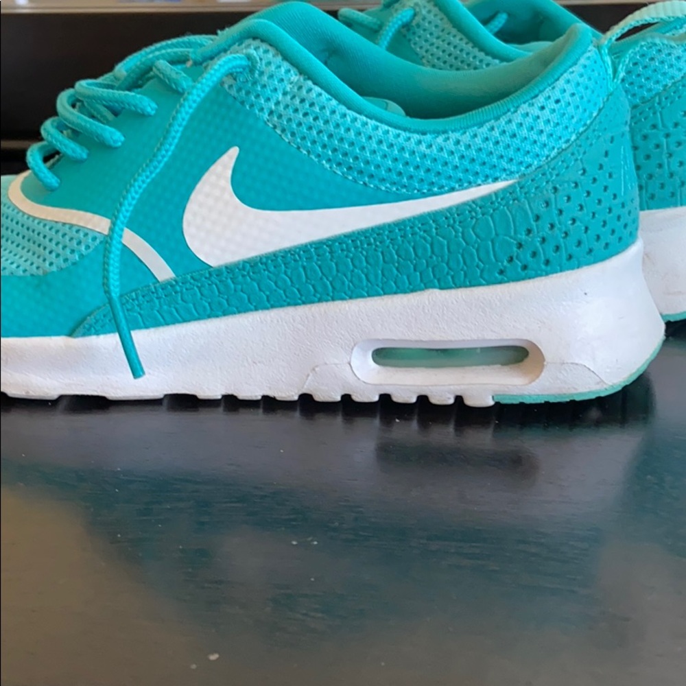 Nike Airmax! - Picture 3 of 3